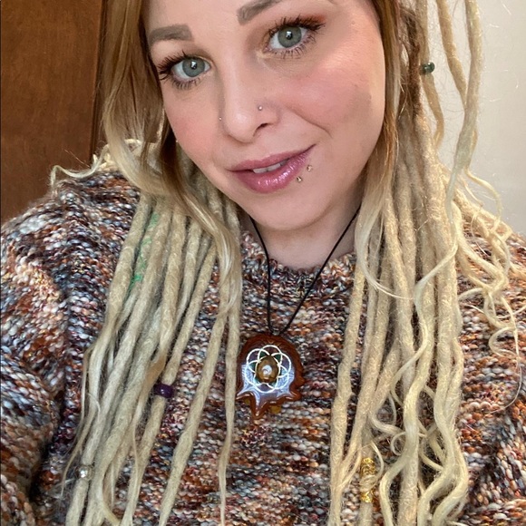 Meet your Posher, Missy - Picture 1 of 17